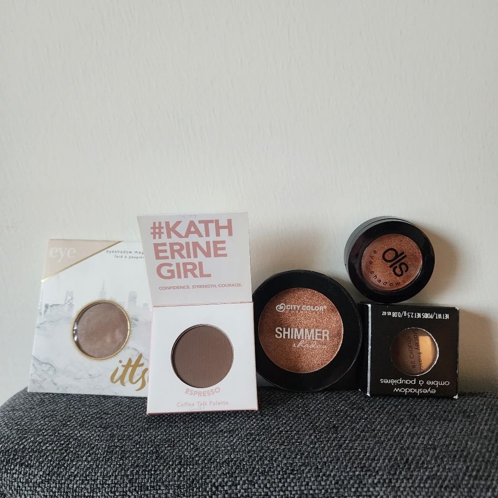 Eyeshadow Singles